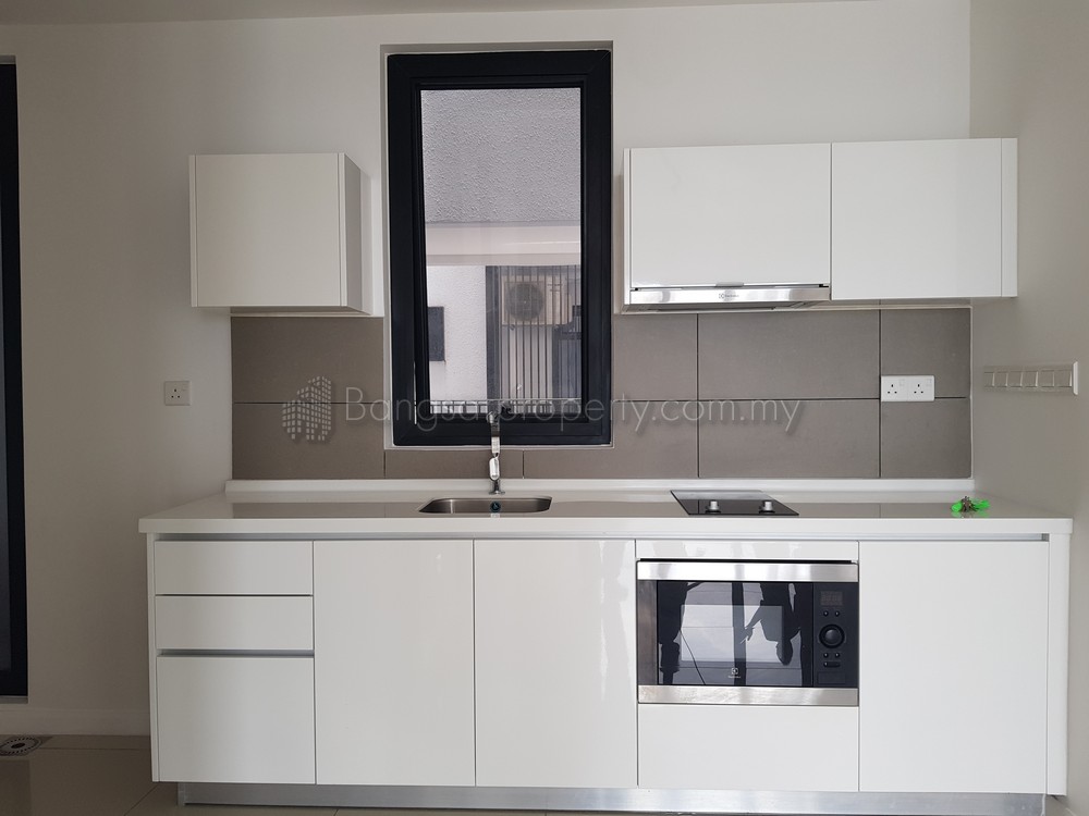 Novum Bangsar South 717sqft Balcony Unit 1 Bedroom 1 Bathroom ID#25 New