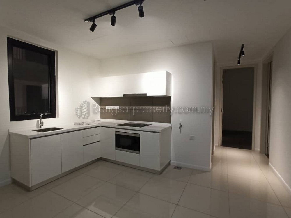 Novum, Bangsar South 823sqft Partly Furnished For Sale ID#010